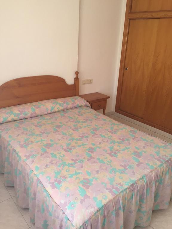 Apartamentos Vicent Peniscola Bilik gambar